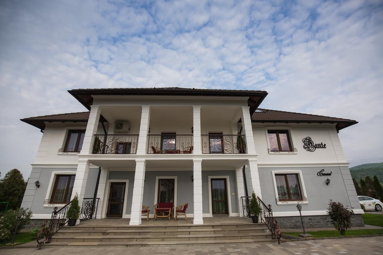 Conacul Dante Hotel Pianu de Jos Exterior photo